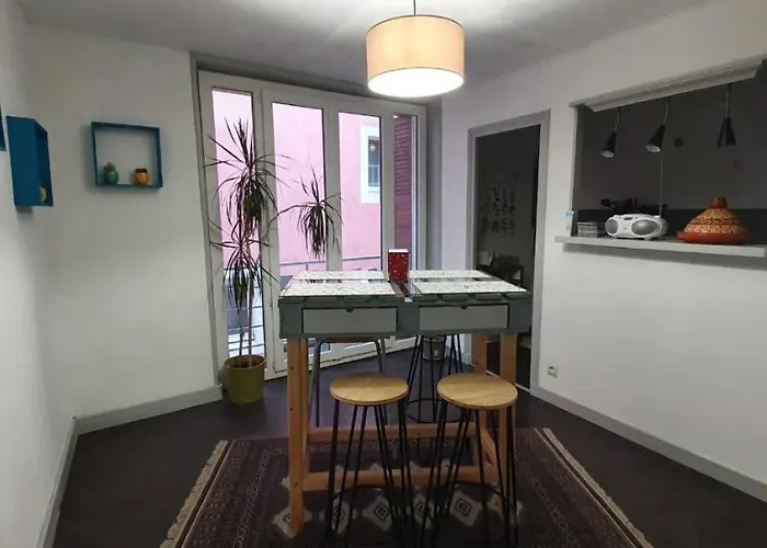 Atypique Au Coeur Du Puy En Velay *